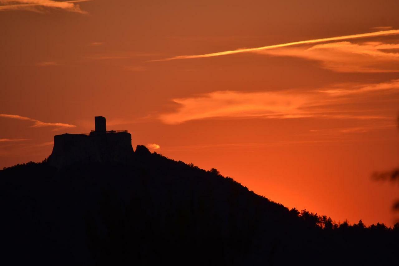 Podere Pian Di Cava Castelnuovo di Val di Cecina Luaran gambar